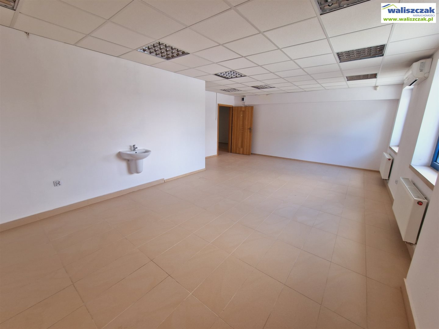 Lokal użytkowy 38,00 m², oferta nr , LW-13805, Tomaszów Mazowiecki-idx