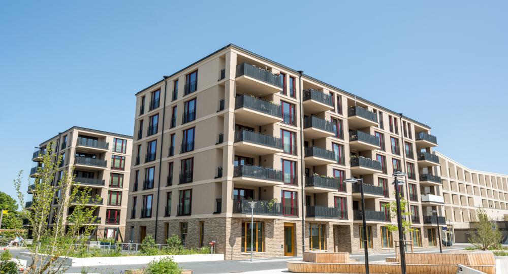 Największa umowa na rynku najmu instytucjonalnego w Polsce – analiza skutków transakcji Resi4Rent i Vantage Rent