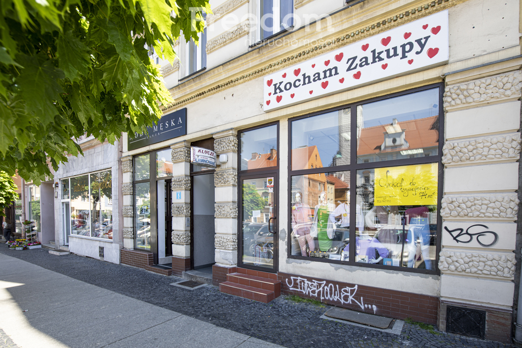 Lokal użytkowy 74,00 m², oferta nr , 1598/3685/OLW, Brzeg, rynek Rynek-idx