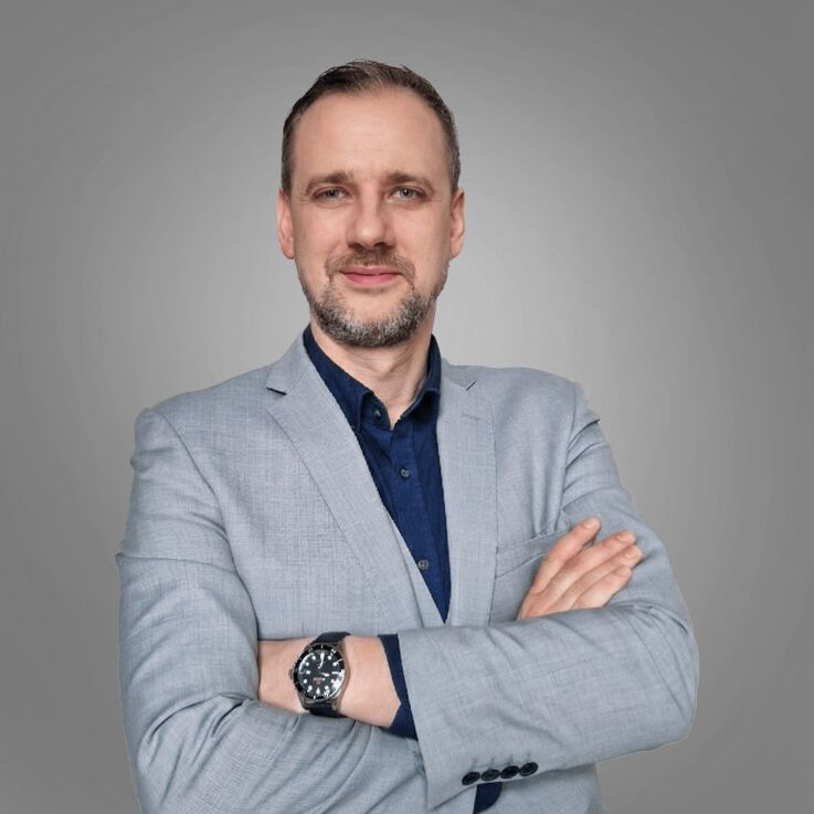 Agent Jarosław Wieła