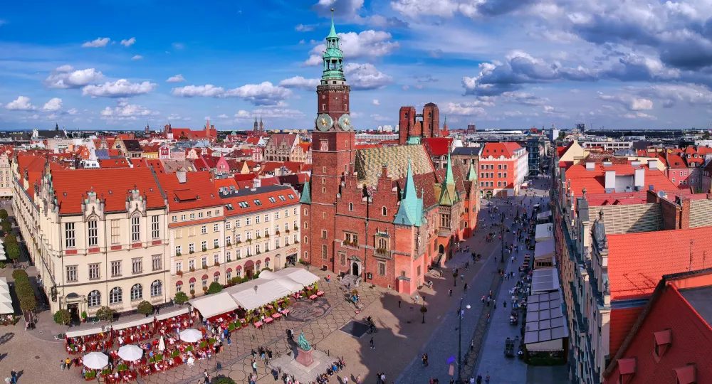 Które dzielnice Wrocławia zyskują na wartości? Analiza rozwoju infrastruktury
