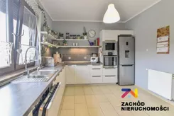 154550227 - zdjęcie nr 3