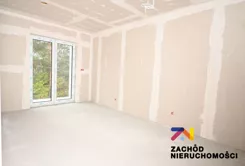 158680227 - zdjęcie nr 2