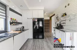 166800227 - zdjęcie nr 4