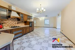 165920227 - zdjęcie nr 2