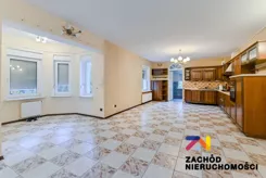 165930227 - zdjęcie nr 1