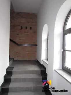 166410227 - zdjęcie nr 5