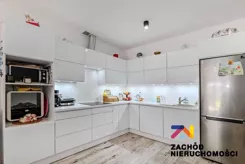 166710227 - zdjęcie nr 2