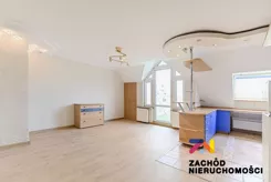 167540227 - zdjęcie nr 0
