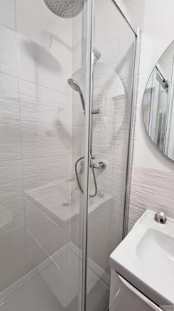 2735 - zdjęcie nr 2
