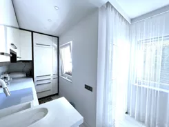 834580 - zdjęcie nr 4