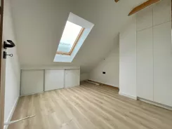 835481 - zdjęcie nr 2