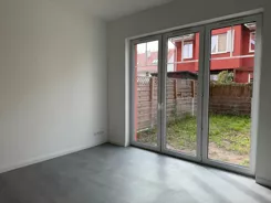 REMAX-4-DS-lP9jqQBu0s - zdjęcie nr 4