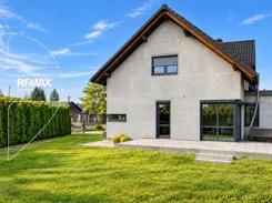 REMAX-570-DS-INVEST - zdjęcie nr 1