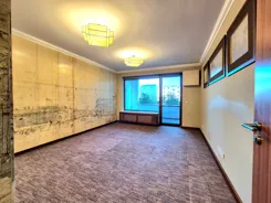 REMAX-142-BW-CITY - zdjęcie nr 2