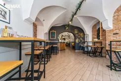 REMAX-70-KW-INVEST - zdjęcie nr 1