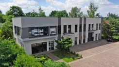 REMAX-10-BW-CuGzj4A7w0 - zdjęcie nr 0