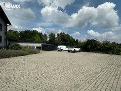 REMAX-244-HW-INVEST - zdjęcie nr 0