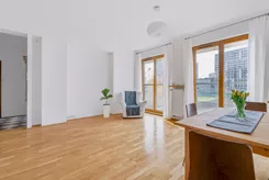 REMAX-228-MS-CITY - zdjęcie nr 1