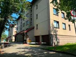 REMAX-5-MW-CuGzj4A7w0 - zdjęcie nr 2