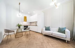 REMAX-127-MW-EXPERTS - zdjęcie nr 1
