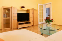REMAX-4-MS-CuGzj4A7w0 - zdjęcie nr 4