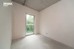 REMAX-523-MS-INVEST - zdjęcie nr 2