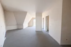 REMAX-554/2680/OMS - zdjęcie nr 4