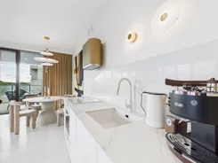 REMAX-141-MW-AMBER - zdjęcie nr 2