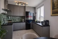 REMAX-4-MW-bepgIsSJbJ - zdjęcie nr 3