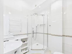 REMAX-387/5569/OMS - zdjęcie nr 1
