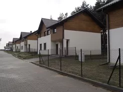 Osiedle budynków jednorodzinnych - zdjęcie nr 4