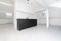 8205 - zdjęcie nr 3
