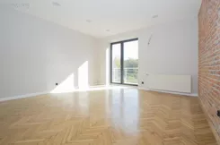 8386 - zdjęcie nr 2