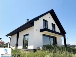 402230235 - zdjęcie nr 0