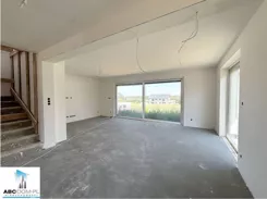 402230235 - zdjęcie nr 4