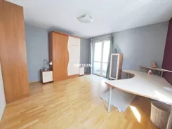402740235 - zdjęcie nr 0