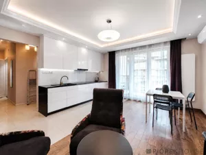 Mieszkanie trzypokojowe 55,00 m², Ząbki, Powstańców, Sprzedaż