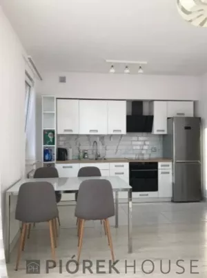 Mieszkanie sześciopokojowe 136,00 m², Marki, Hetmańska, Sprzedaż