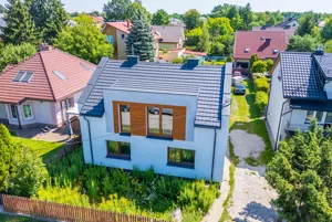 Domy 553/14727/ODS Kobyłka Leszka