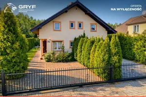 Dom bliźniak 105,33 m², Ustka, Bałtycka, Sprzedaż
