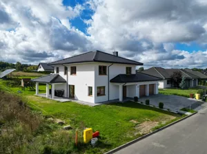 Dom wolnostojący 328,75 m², Słupsk, Wczasowa, Sprzedaż