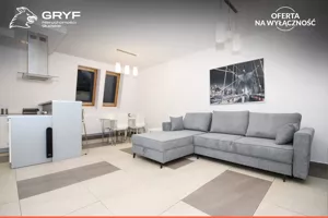 Mieszkanie sześciopokojowe 175,50 m², Słupsk, Sprzedaż