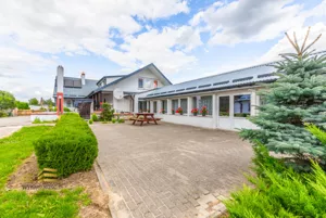 Lokal użytkowy 280,00 m², Sadurki, Sprzedaż