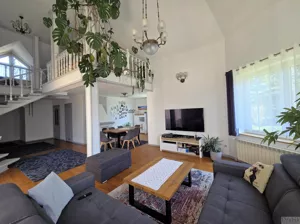 Dom wolnostojący 372,00 m², Śleszowice, Sprzedaż