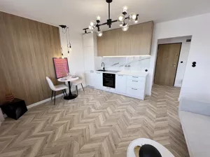 LUX 3 pokoje, GENERALNY REMONT, BEZPOŚREDNIO!