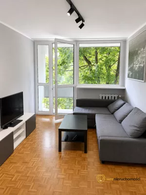 Mieszkanie trzypokojowe 54,00 m², Wrocław, Białowieska, Wynajem