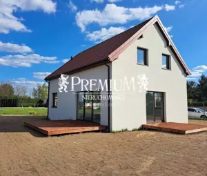 Dom wolnostojący 144,00 m², Uraz, Sprzedaż