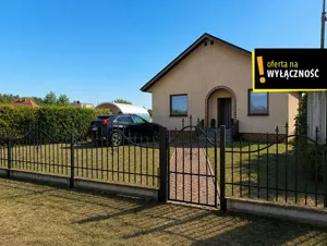 Dom wolnostojący 90,50 m², Budziska, Wolności, Sprzedaż
