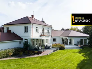 Dom 510,00 m², Chyby, Różana, Sprzedaż